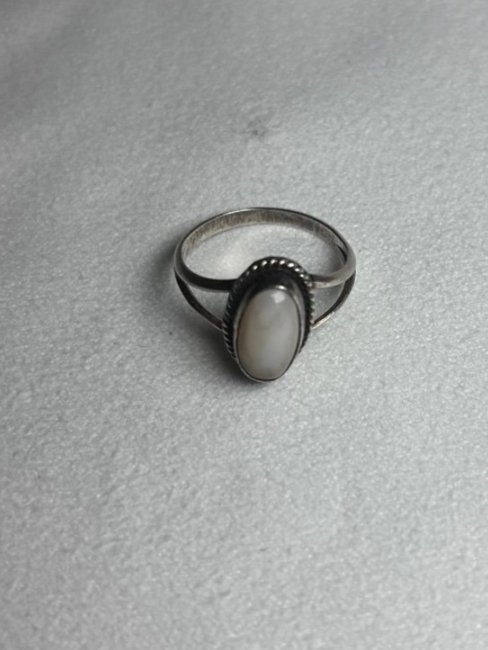 Sterling Silver White Oval Stone Split Shank Ring
